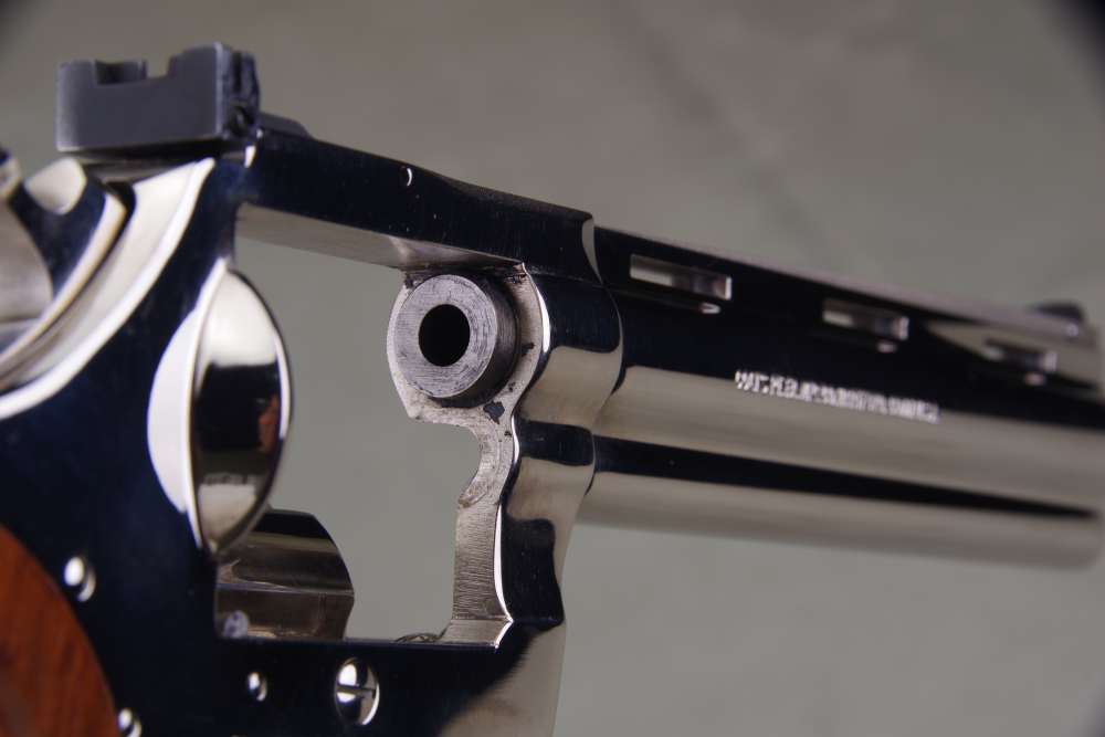 1978 Colt Diamondback 22LR 6'' Nickel 98%+ with Original Box & Papers-img-21