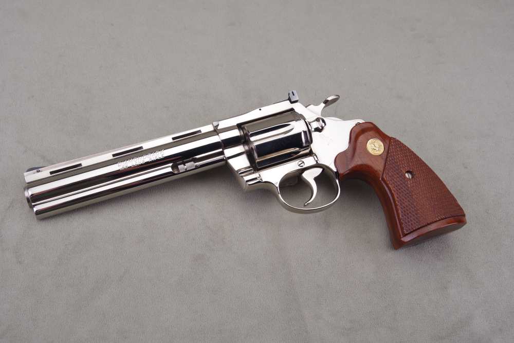 1978 Colt Diamondback 22LR 6'' Nickel 98%+ with Original Box & Papers-img-7