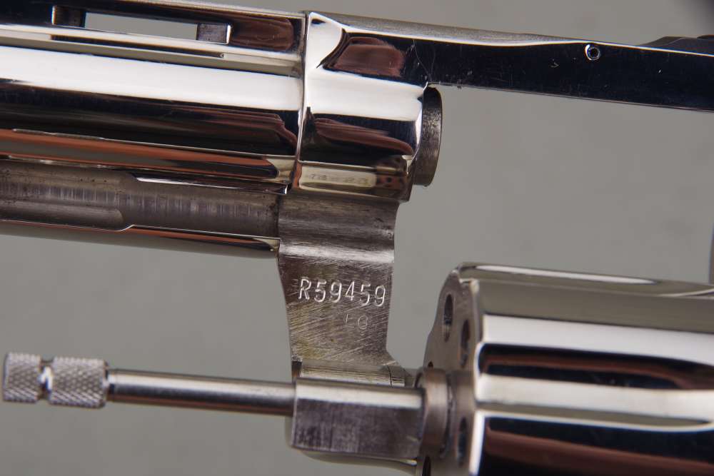 1978 Colt Diamondback 22LR 6'' Nickel 98%+ with Original Box & Papers-img-23