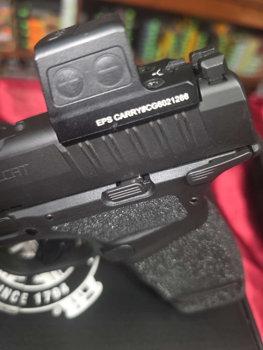 Springfield Hellcat with Holosun EPS CARRY Green Dot-img-5