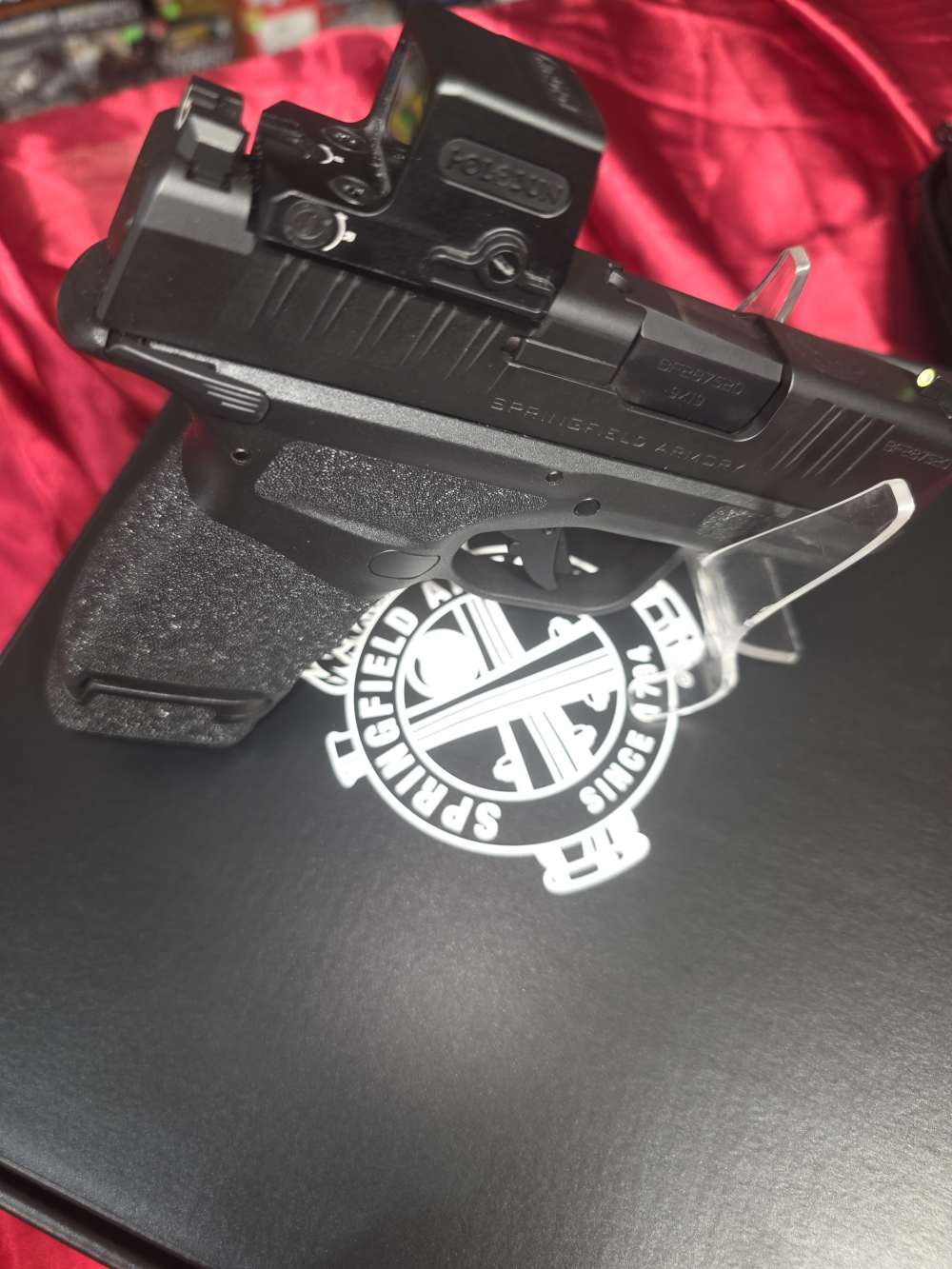 Springfield Hellcat with Holosun EPS CARRY Green Dot-img-3
