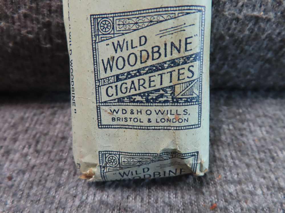 WWII BRITISH PACK OF 10 WILD WOODBINE CIGARETES & JOHN COTTON'S TOBACCO-img-10