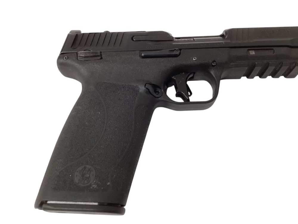 Smith & Wesson M&P5.7 TS 5.7x28 w/Case + 2 Mags M&P 5.7-img-1