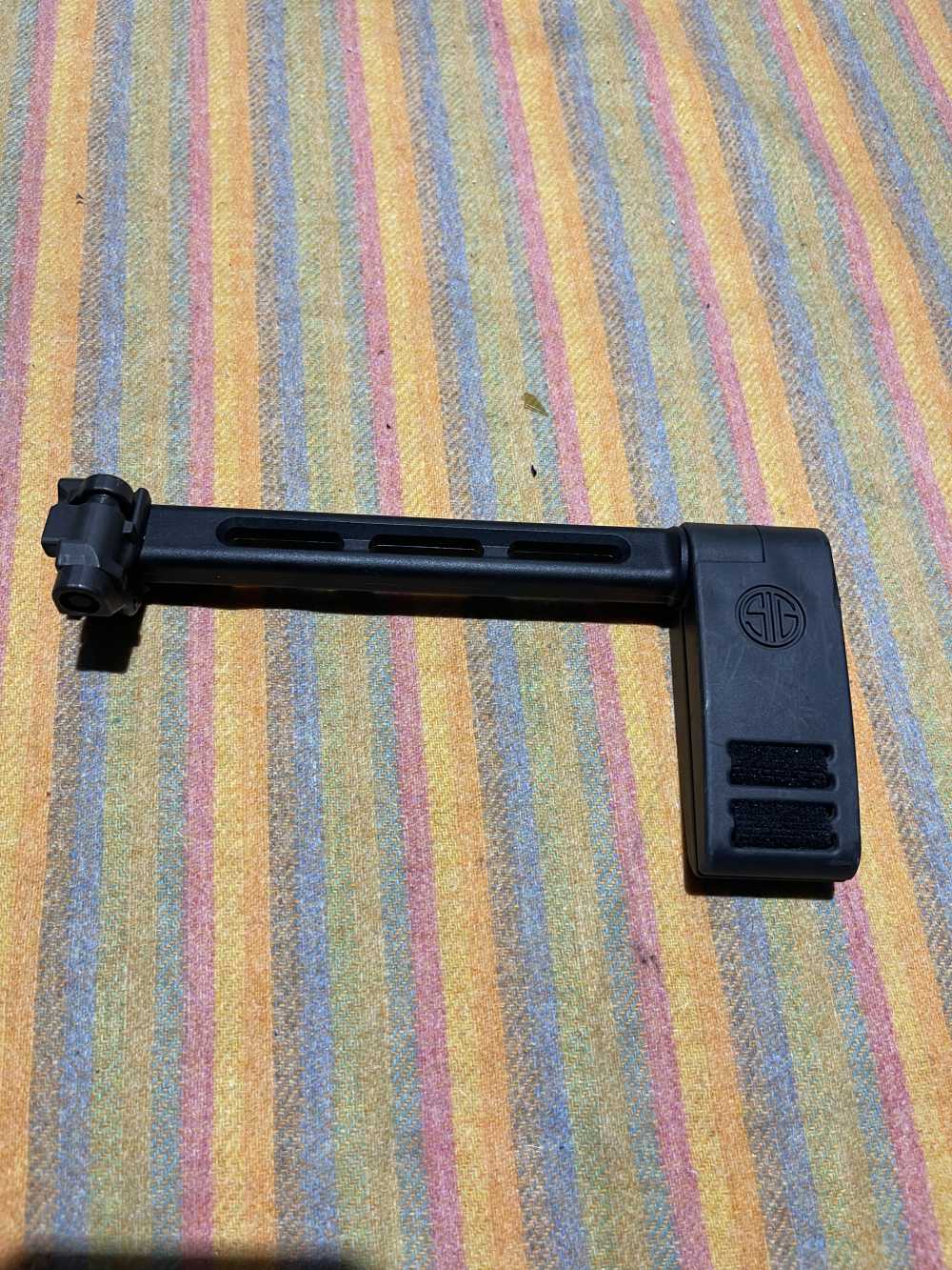 Sig Sauer 1913 Folding brace black-img-1