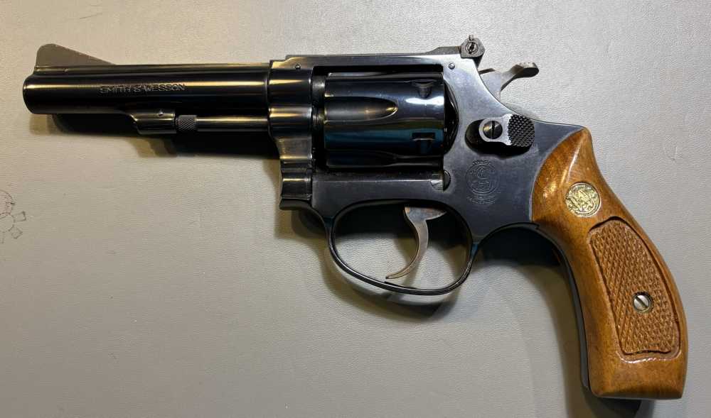 Smith & Wesson Model 34-1 .22LR Revolver-img-1