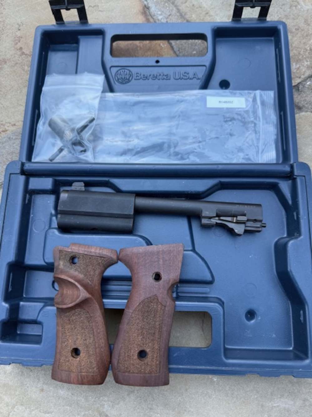 BERETTA FACTORY 92 SERIES 9MM ULTRA RARE COMPETITION BARREL KIT -img-0