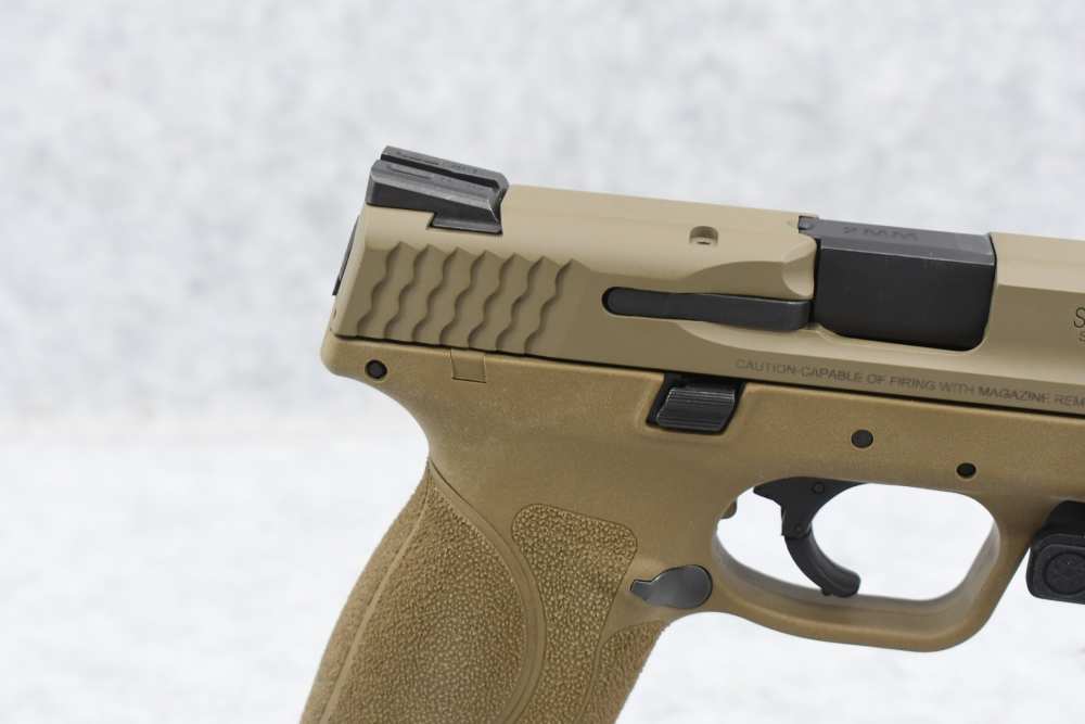 S&W M&P9 M2.0 9mm 4 FDE TruGlo TFX Night Sights Osprey Green Laser Like New-img-3