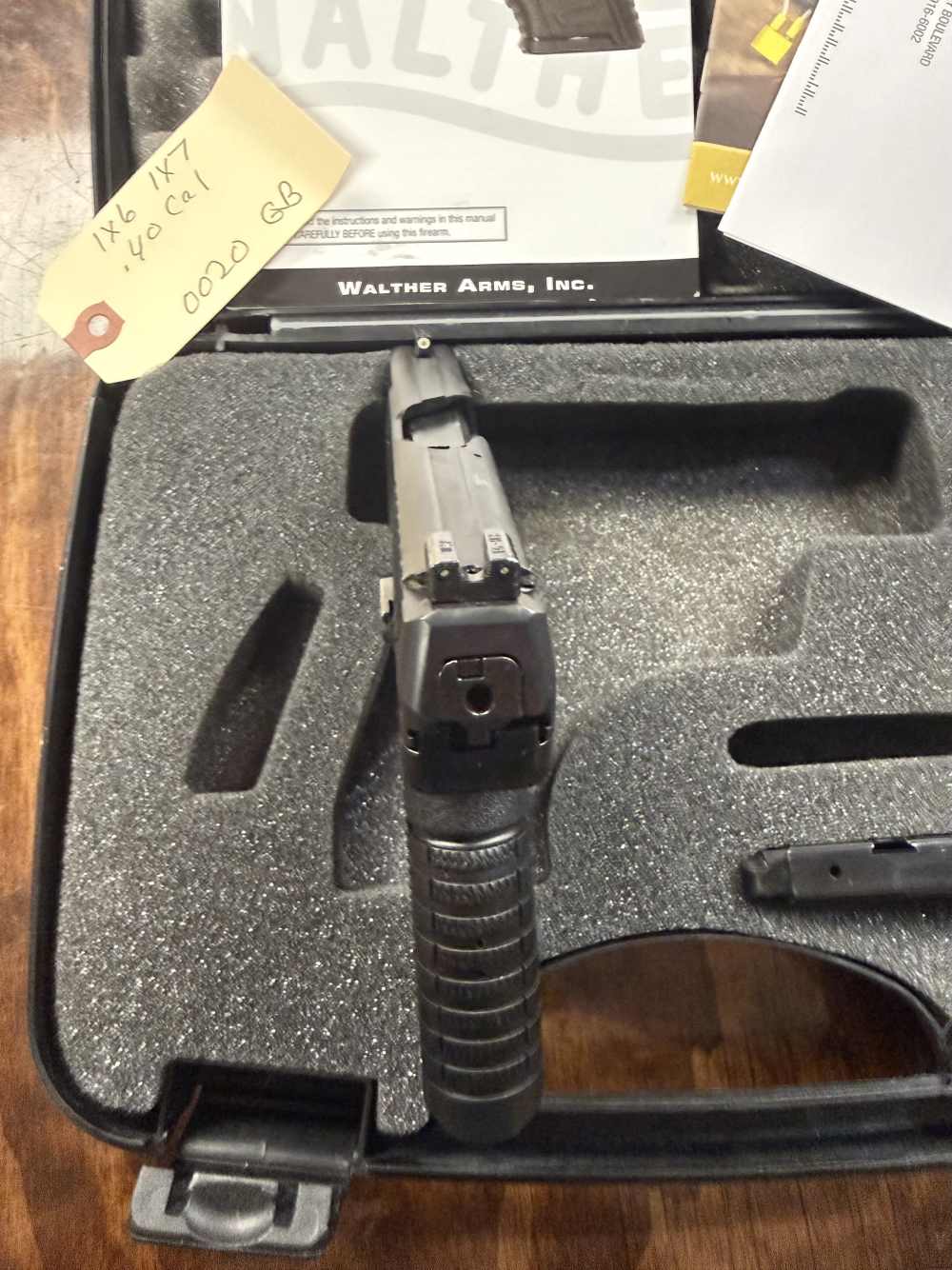 Preowned Walther PPS Gen 1 .40 caliber with night sights and more-img-5