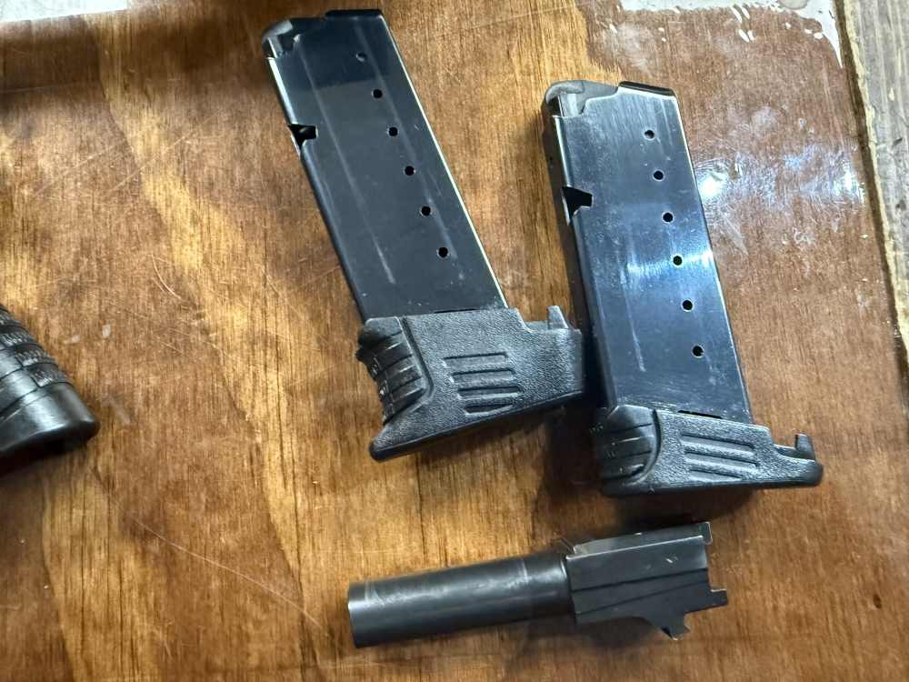 Preowned Walther PPS Gen 1 .40 caliber with night sights and more-img-19