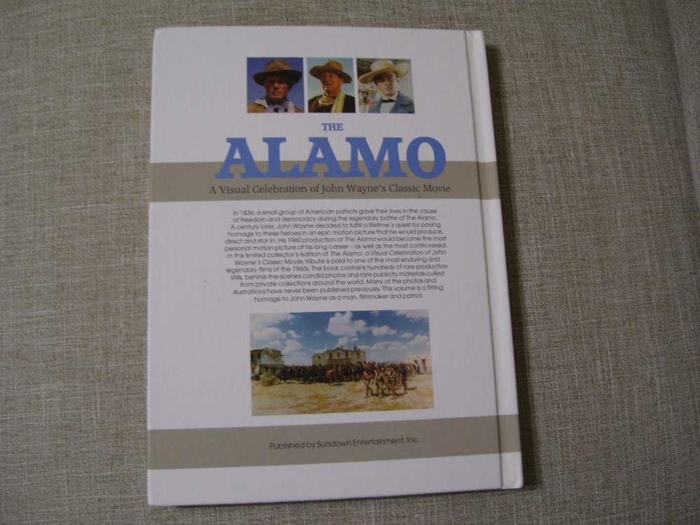 John Wayne The Alamo Book-img-1