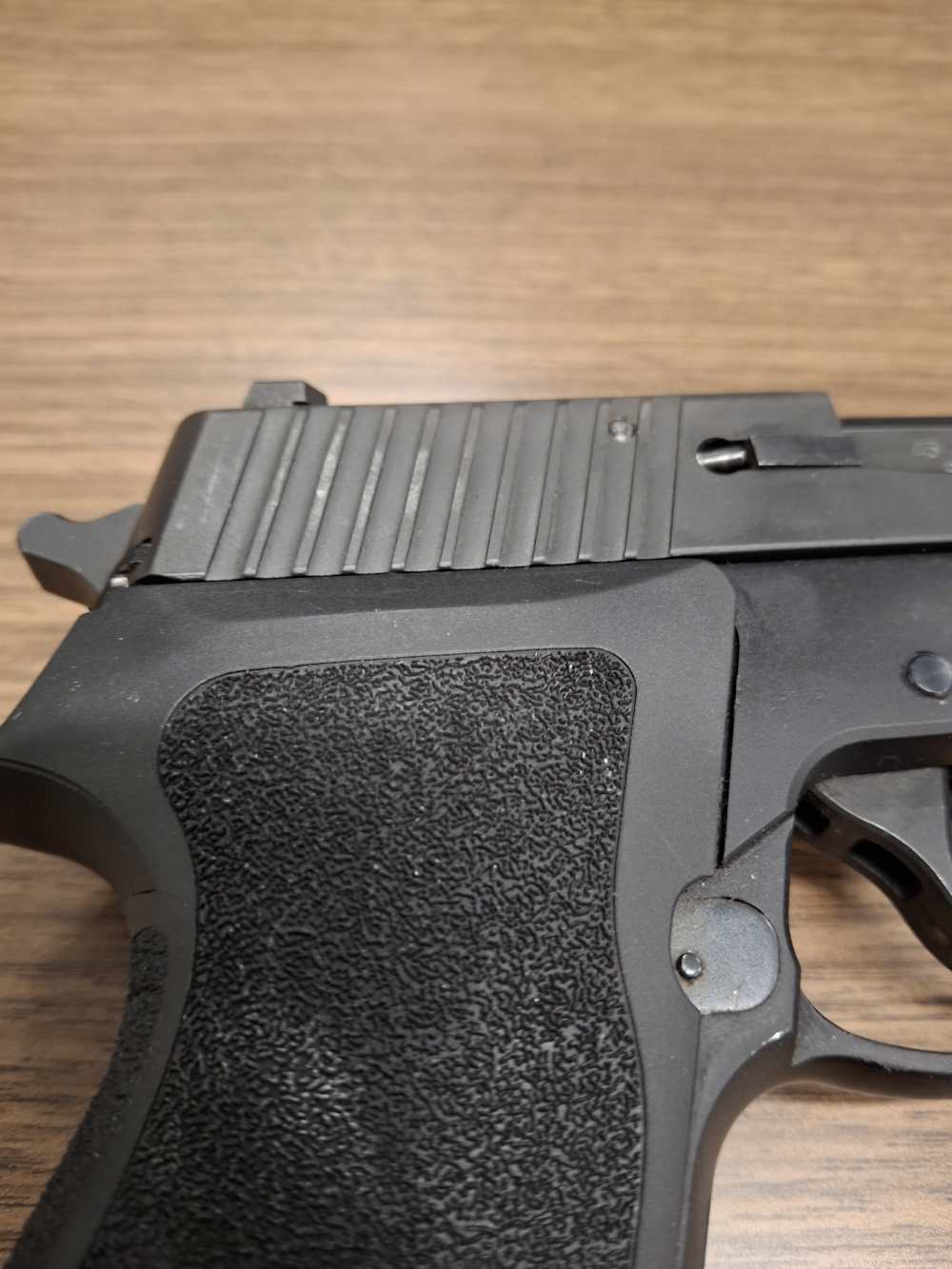 SIG Sauer P220 .45 ACP SIGLite Sights-img-12