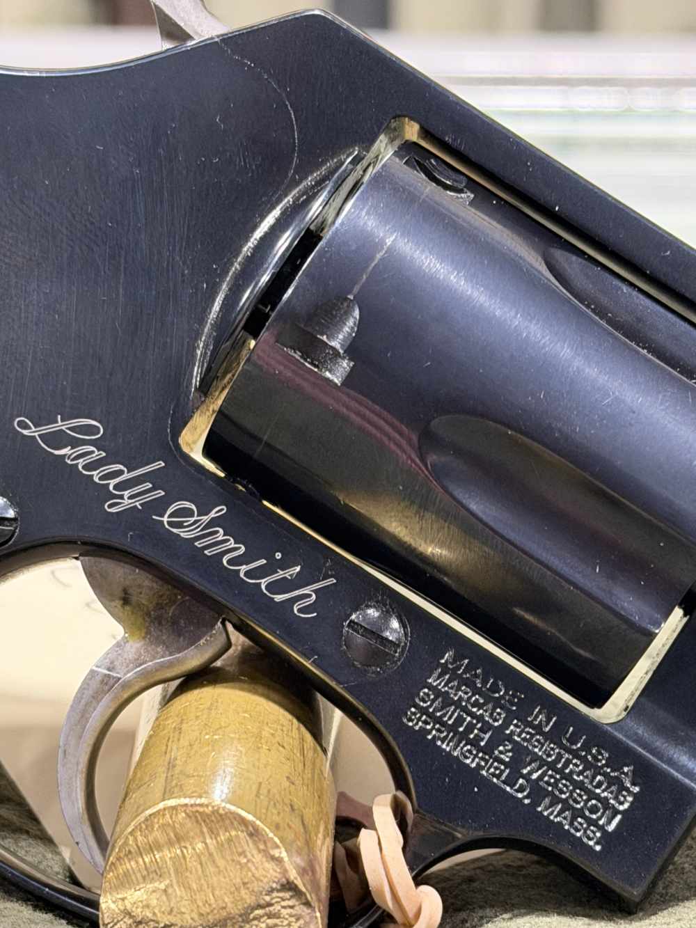 Smith and Wesson 36-10 Lady Smith -img-16