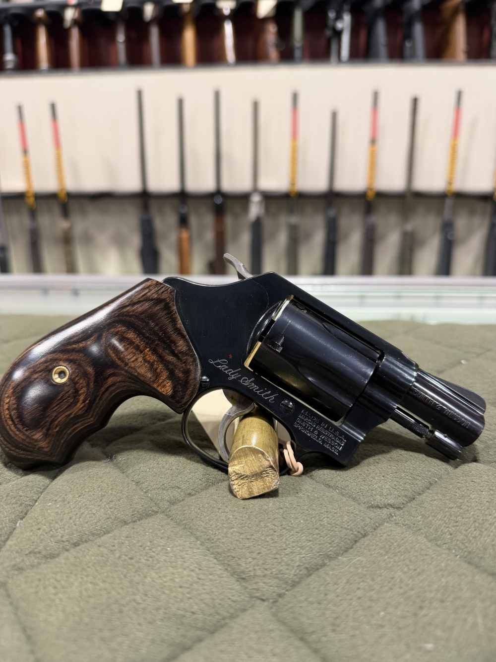 Smith and Wesson 36-10 Lady Smith -img-10