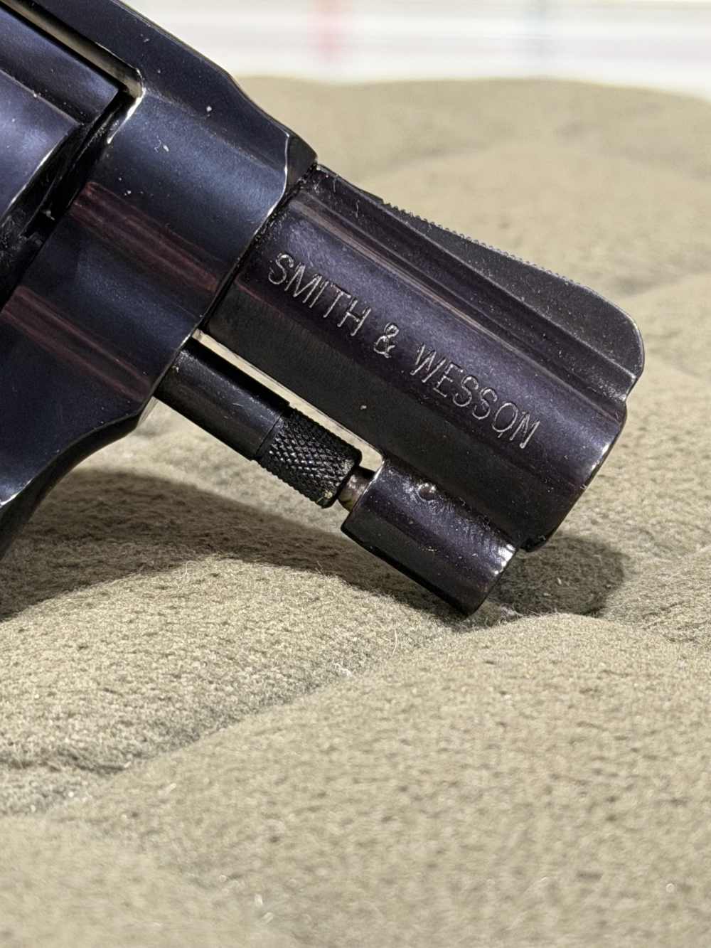 Smith and Wesson 36-10 Lady Smith -img-17