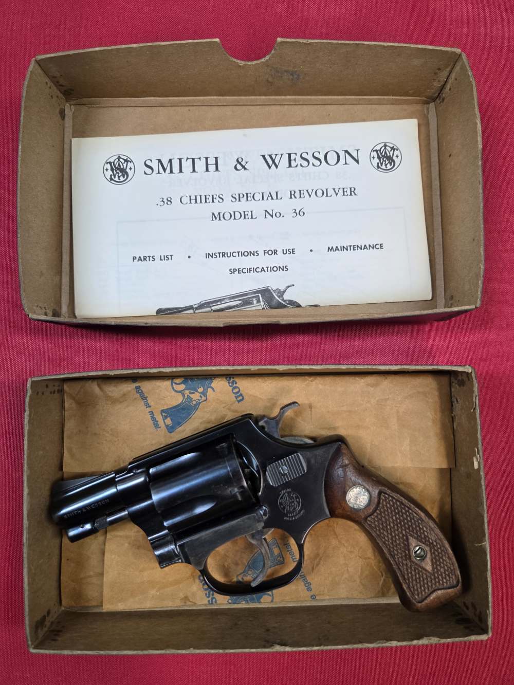 Smith & Wesson S&W 36 38 SPL Chiefs Special w/ Box Flat Latch 1960 C&R-img-0