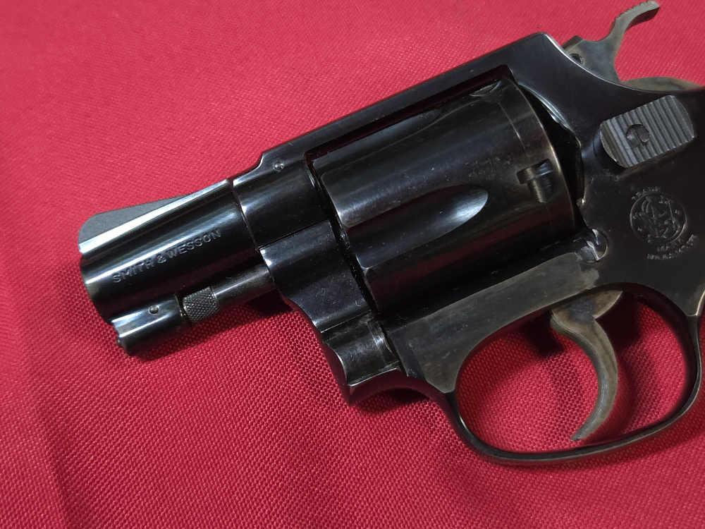Smith & Wesson S&W 36 38 SPL Chiefs Special w/ Box Flat Latch 1960 C&R-img-10