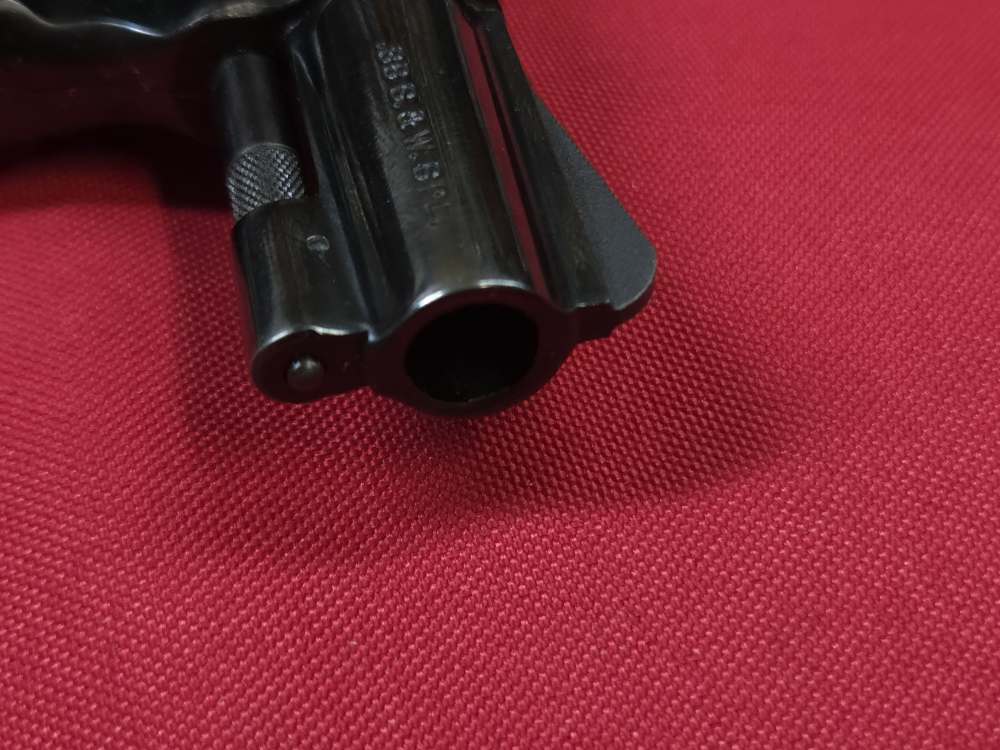 Smith & Wesson S&W 36 38 SPL Chiefs Special w/ Box Flat Latch 1960 C&R-img-23