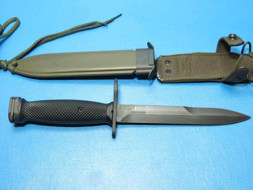 Vintage Eickhorn Solingen West German M16 M4 M7 Bayonet U.S. M8A1 Scabbard-img-12