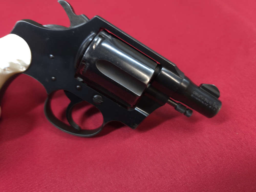 Colt Detective Special 38spl Mother of Pearl Grips 1951 C&R-img-2