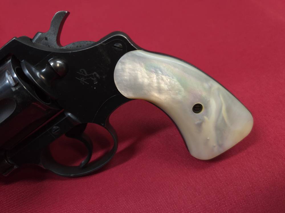 Colt Detective Special 38spl Mother of Pearl Grips 1951 C&R-img-5