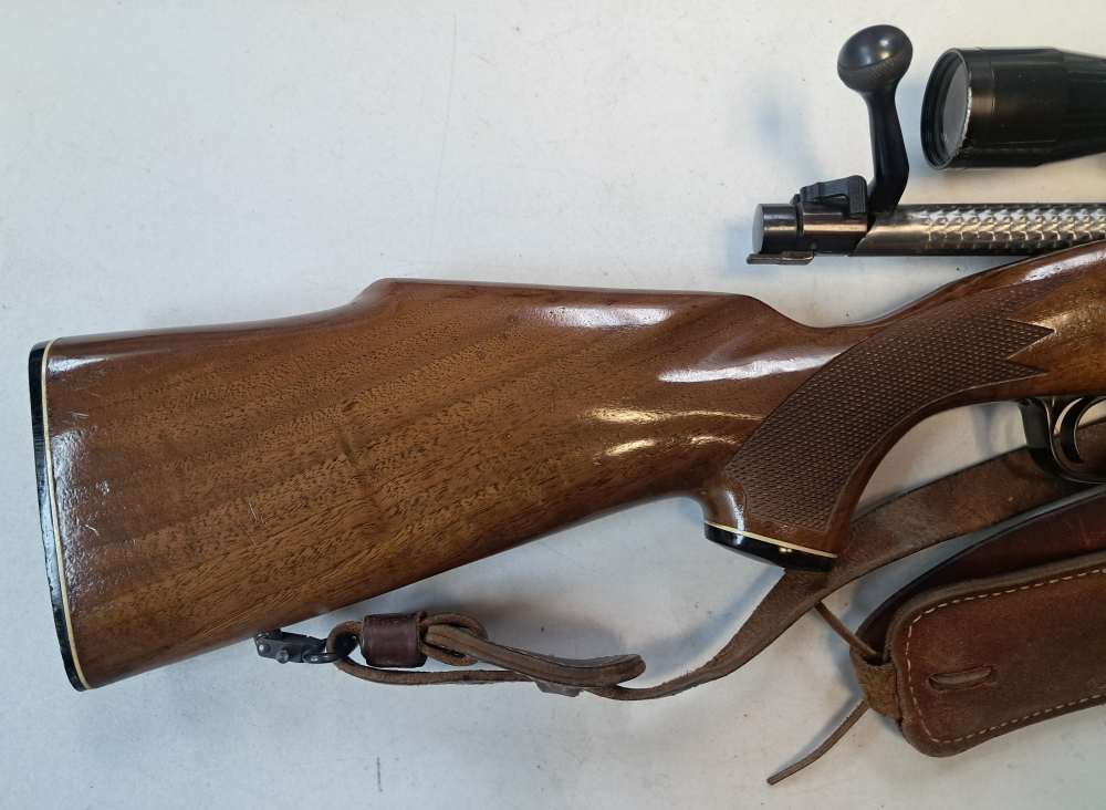 Winchester Model 70 .243Win *1975*-img-1