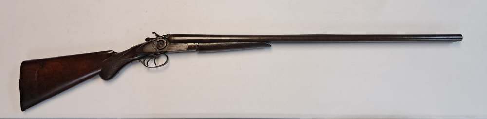  Antique W. Richards 12 gauge Shotgun-img-0