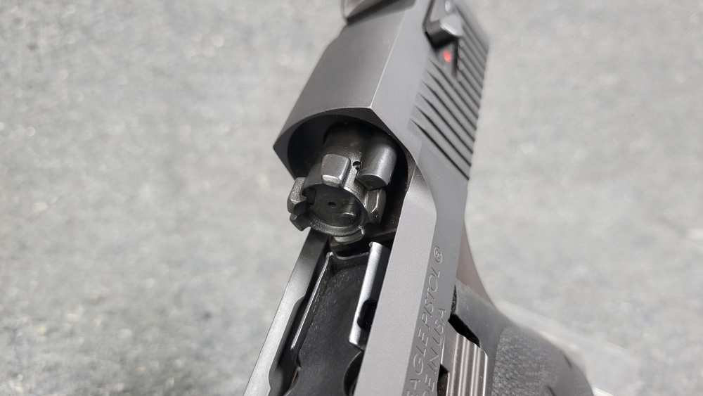 Magnum Research mdl. Desert Eagle Cal. .50AE TAKE A SHOT-img-9