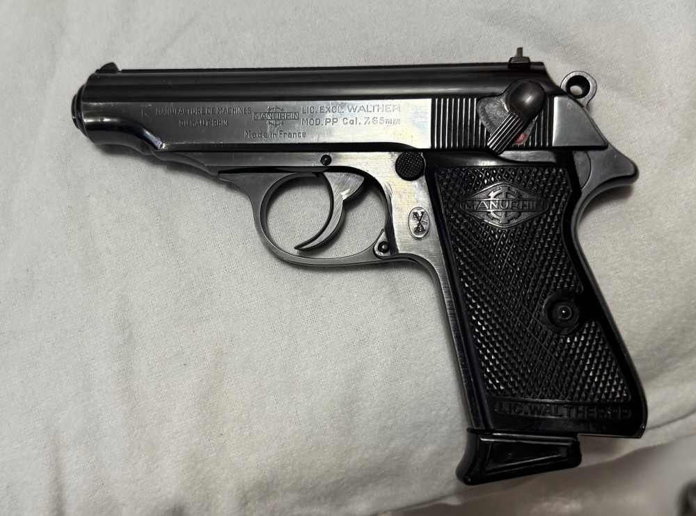 Walther PP Pistol - Manurhin 7.65mm / .32acp 1954-56 German Bavarian Police-img-0