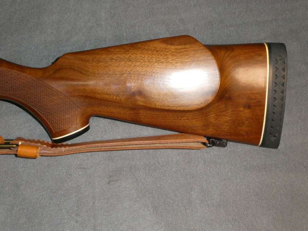 Excellent Winchester Model 70 Deluxe Rifle, .300 Win. mag, w/ Sling-img-9