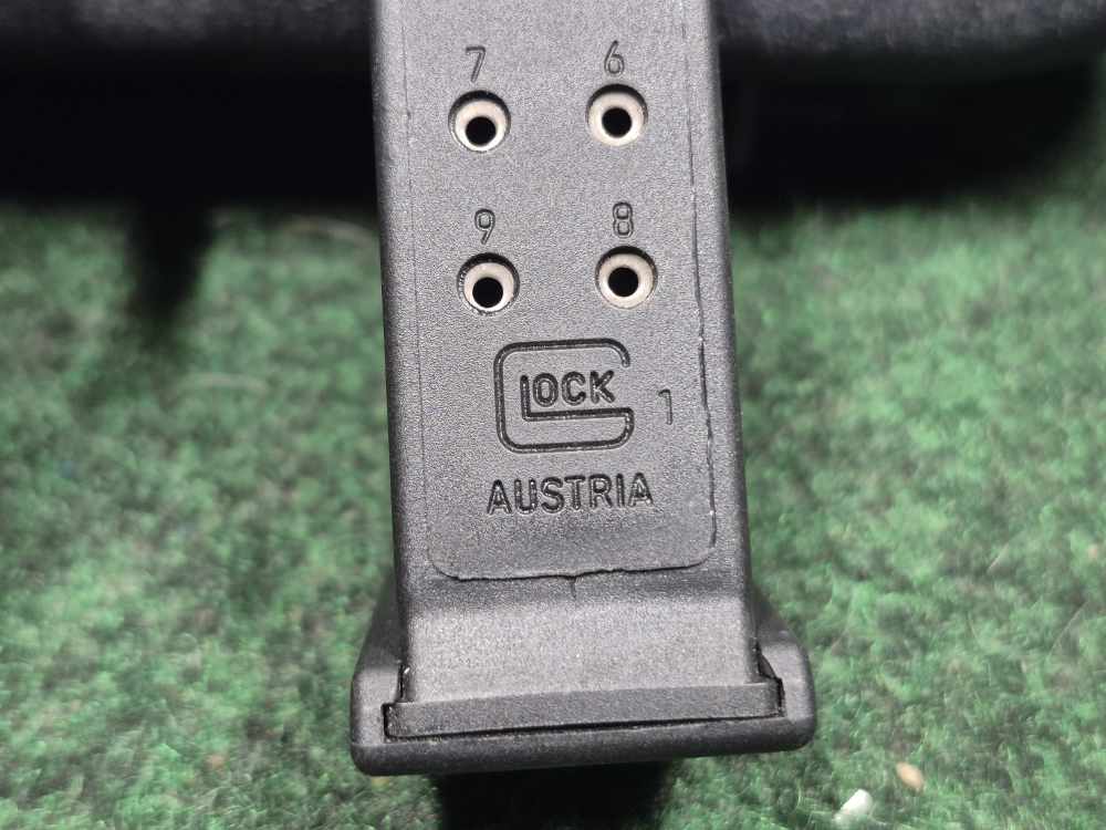 Glock 27 Gen 3 40 S&W PENNY START 0.01-img-10
