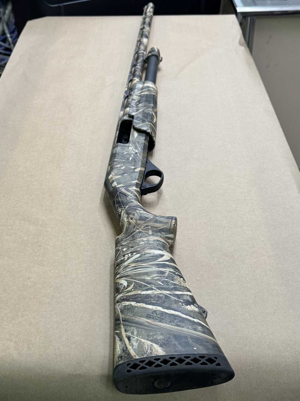 Stoeger M3500 Pump Action Shotgun 12ga 28" Barrel Realtree MAX-5 -img-4