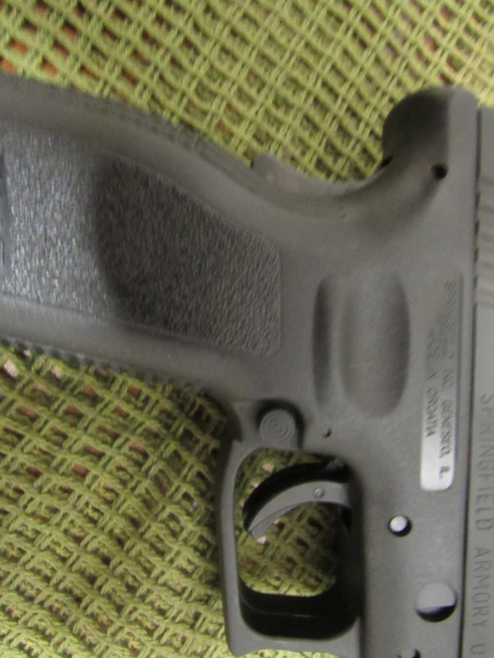 Springfield Armory XD-40 40 S&W 4" Striker Fired Semi-Automatic Pistol -img-5