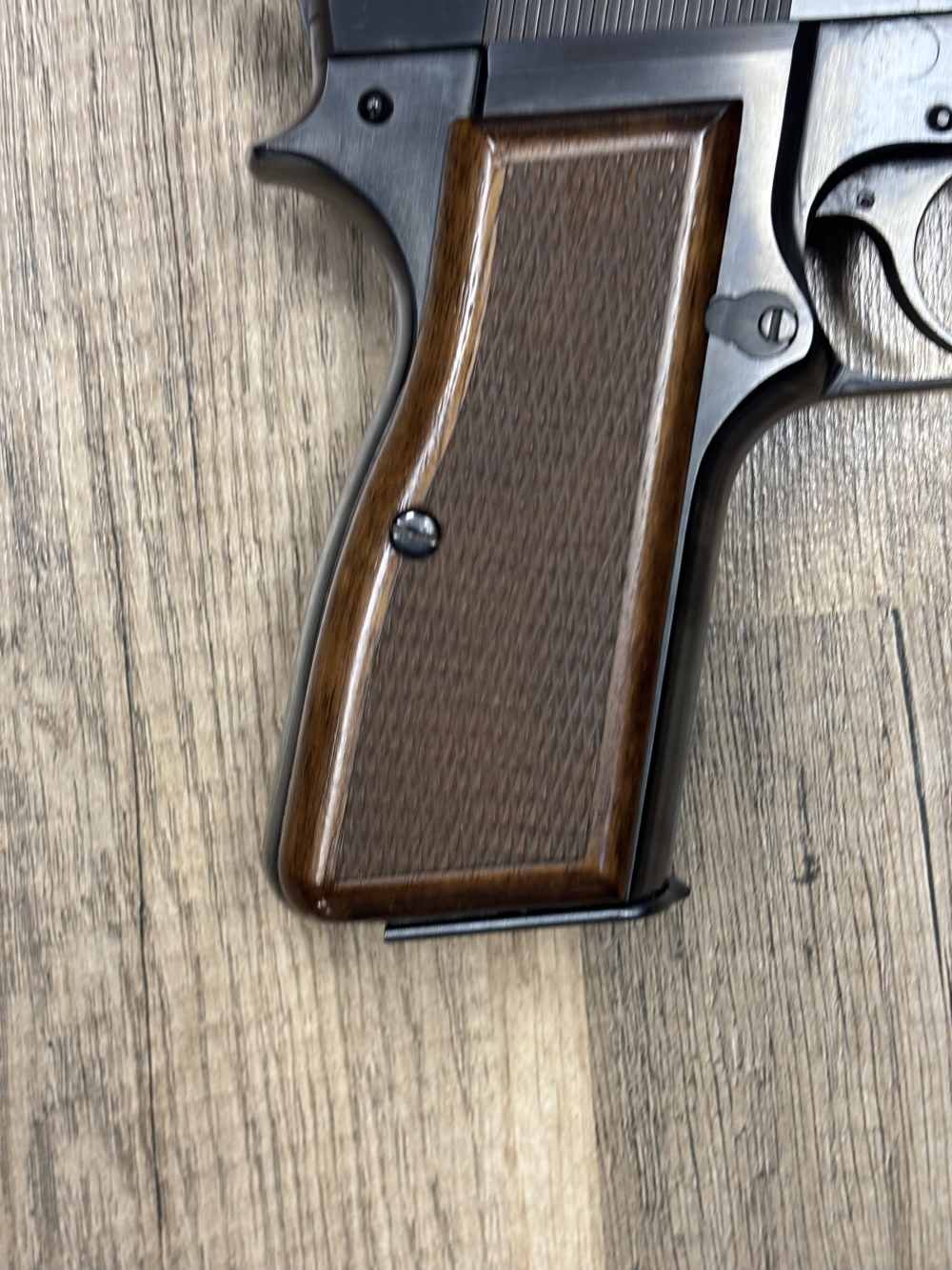 BELGIUM BROWNING HI-POWER 9MM. NO RESERVE -img-1