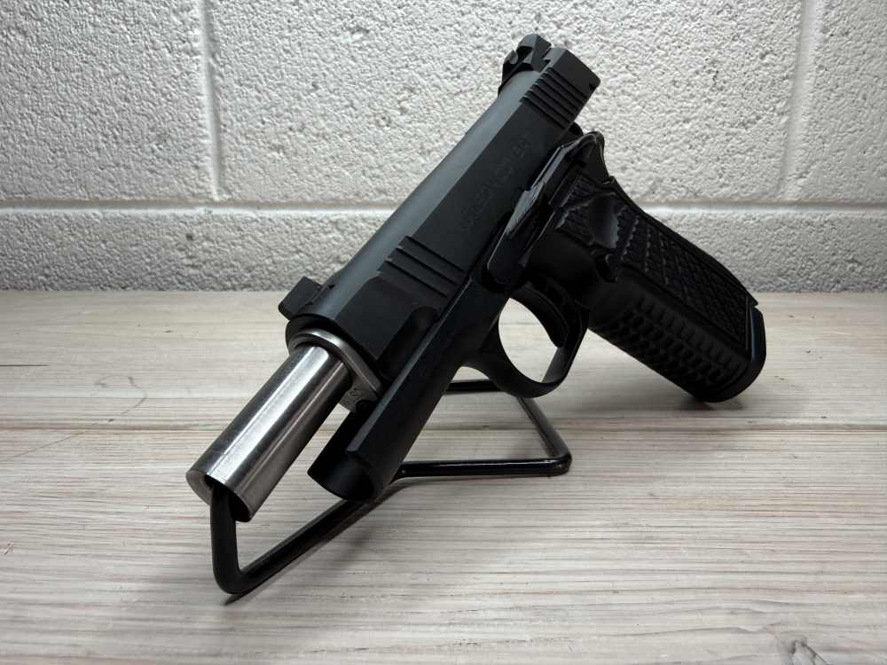 Wilson Combat SFT9 Double-Stack Night Sights, Ambi Safety -img-4