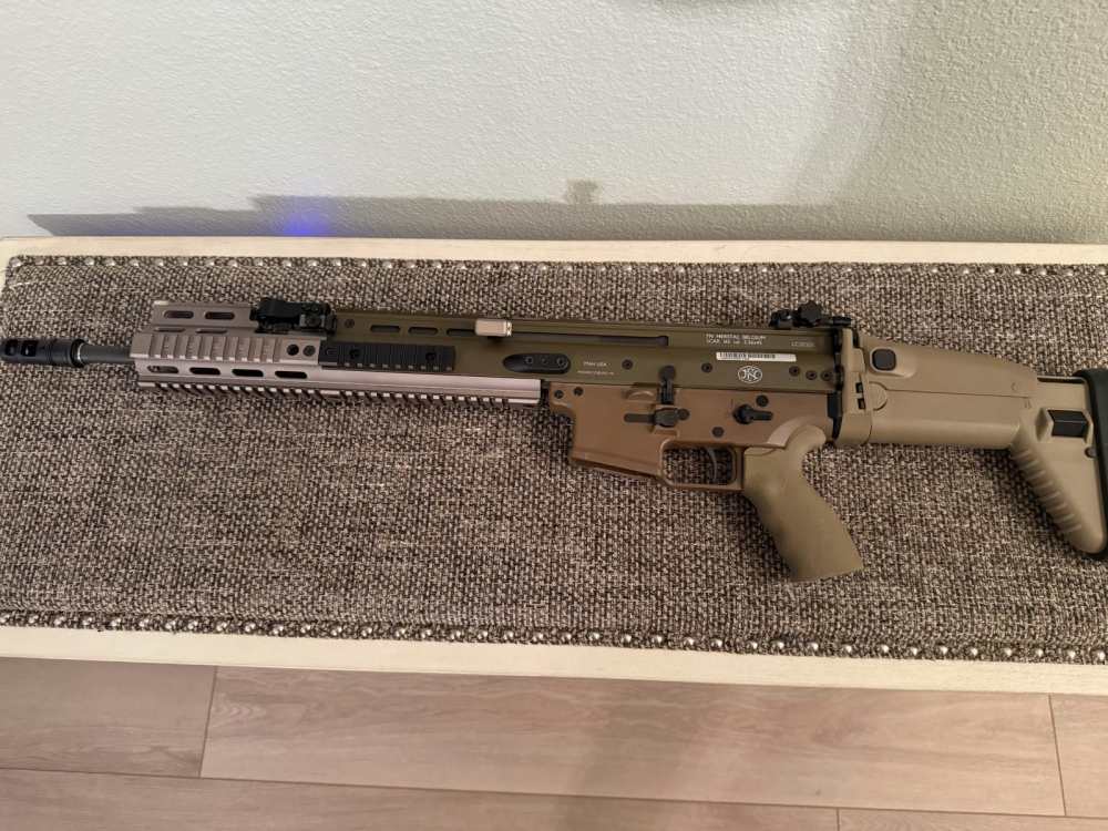 FN SCAR 16S FDE 5.56 with Upgrades, Rifle Case, Like New!-img-0