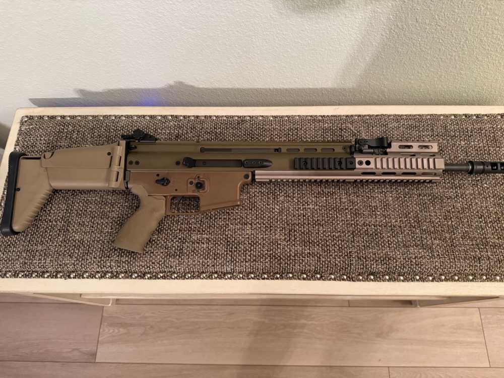 FN SCAR 16S FDE 5.56 with Upgrades, Rifle Case, Like New!-img-4