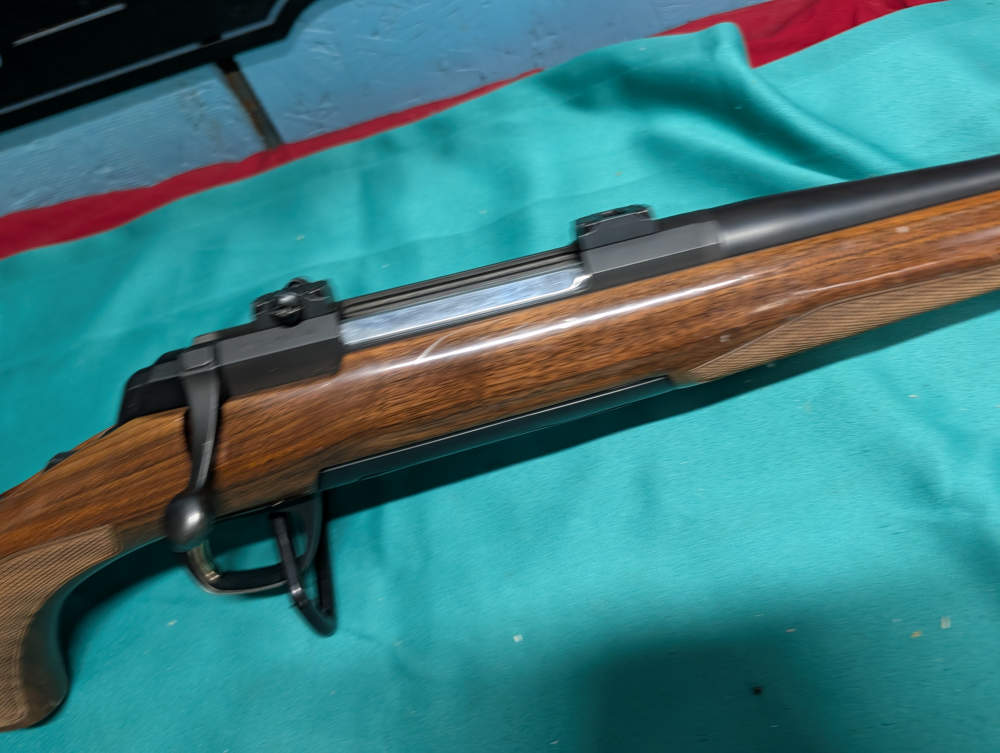 Browning X Bolt 300 Win Mag 26" Matte Walnut stock w mag nice!-img-5
