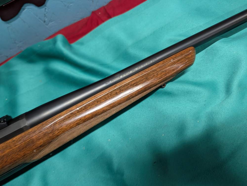 Browning X Bolt 300 Win Mag 26" Matte Walnut stock w mag nice!-img-6