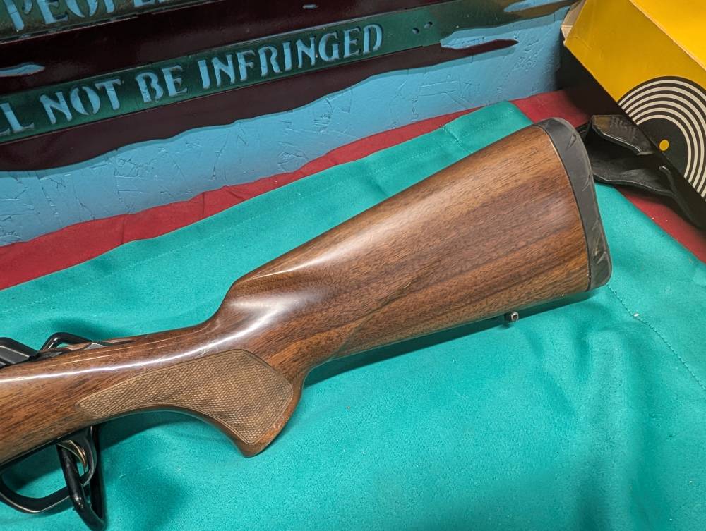 Browning X Bolt 300 Win Mag 26" Matte Walnut stock w mag nice!-img-19