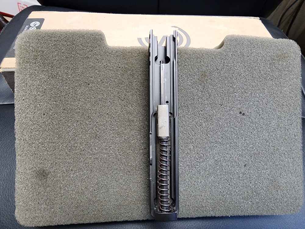 PICS! USED KELTEC PF-9 9MM PISTOL 3" CARRY BELT CLIP 22 CONVERSION KIT 22LR-img-6
