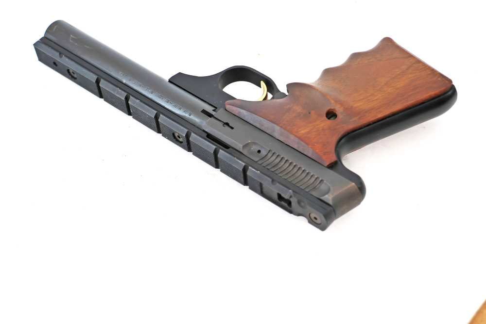 Browning Buck Mark Target 5.5" W Box & Custom Rail Excellent Condition-img-6