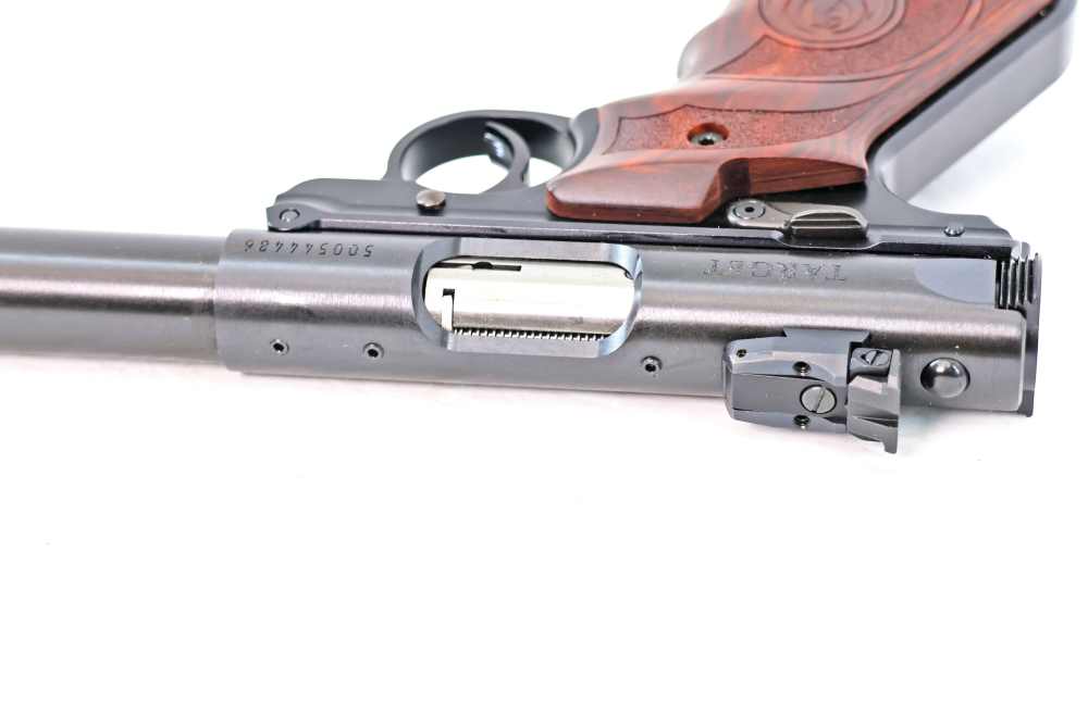 Ruger mark IV Target Black Like New In Box .22LR-img-5