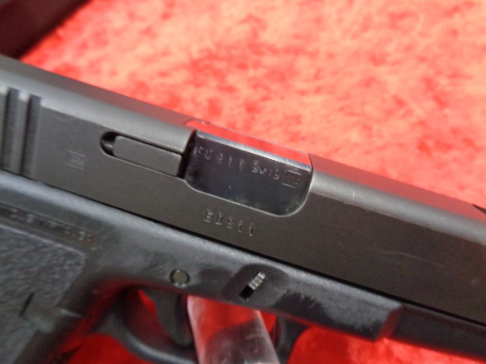 1989 GLOCK 17L Long Slide Original Tupperware Box U Notch Mag GEN I TRADE-img-3