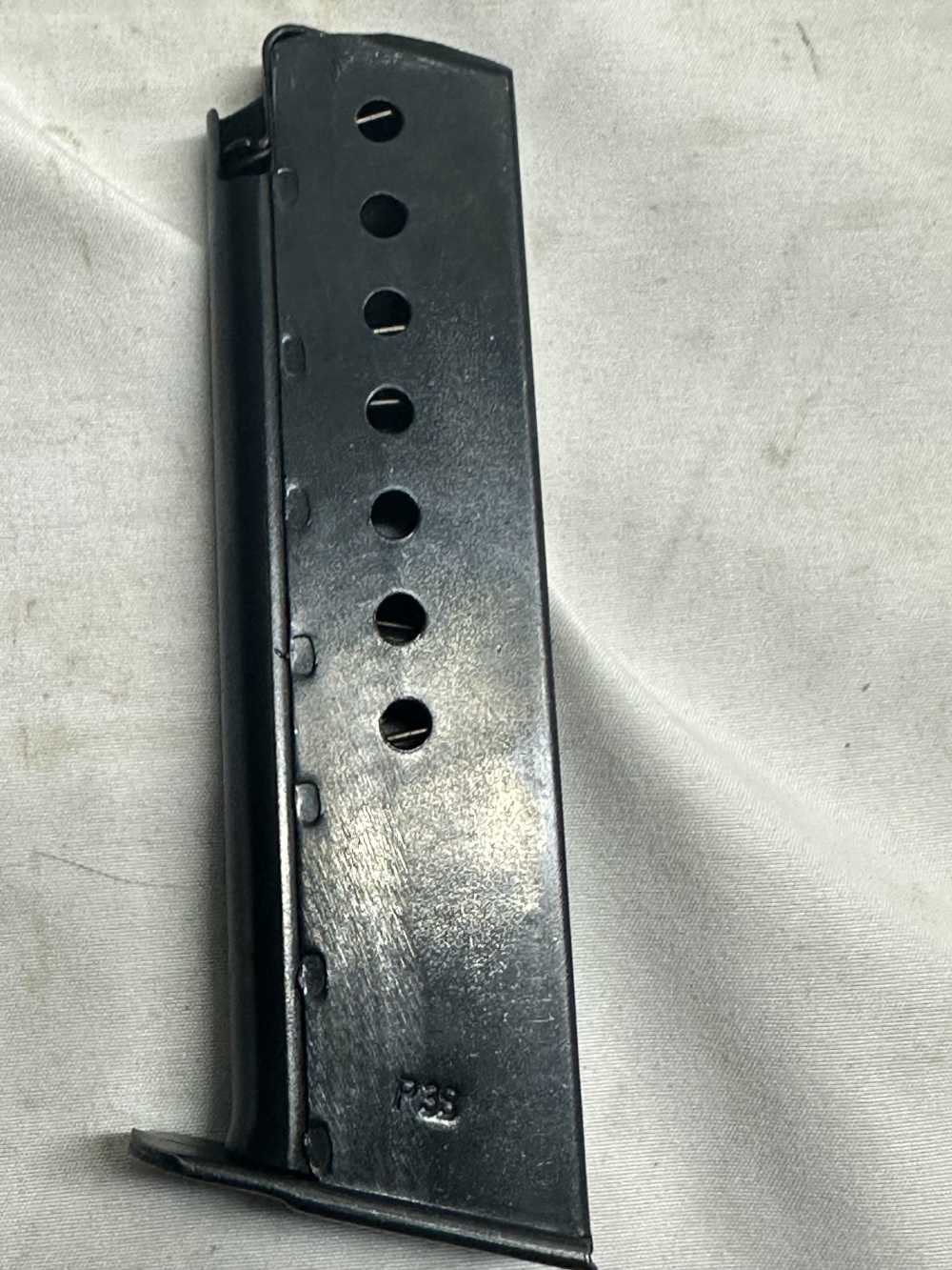 P38 MAGAZINE, LATE WAR JVD 359 WAFF. EXCELLENT CONDITION-img-0