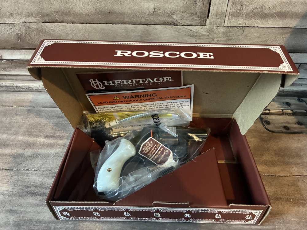 Heritage ROSCOE 38SPL BL/PEARL 2" 5RD Talo Exclusive In Stock-img-1