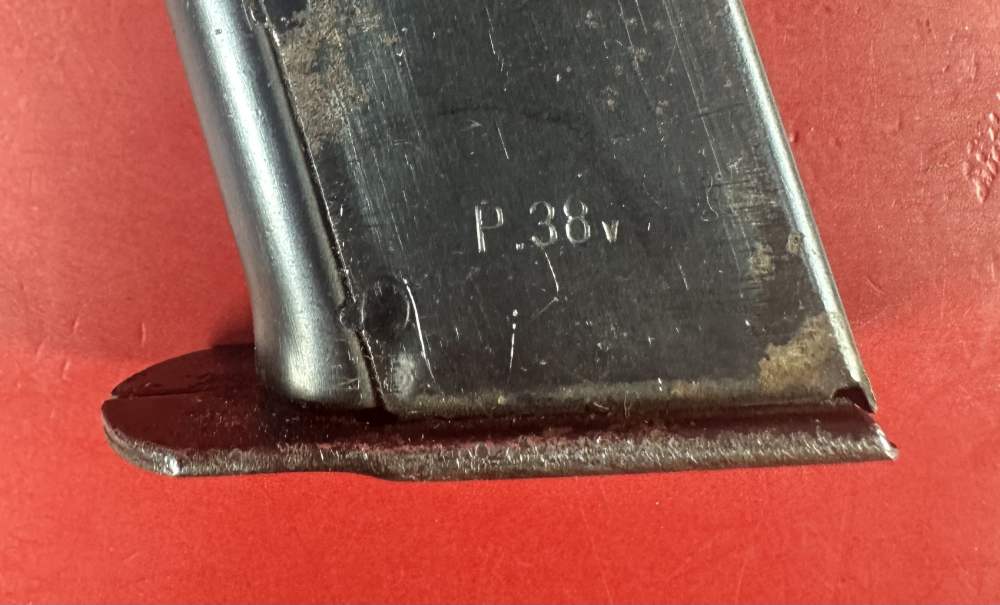 WWII 1943 WALTHER P38 CYQ Spreewerk. 9mm. 2 mags. Excellent condition.-img-14
