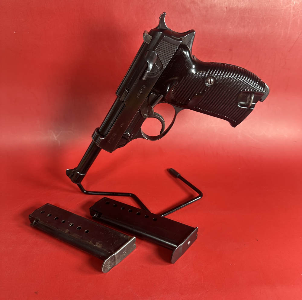 WWII 1943 WALTHER P38 CYQ Spreewerk. 9mm. 2 mags. Excellent condition.-img-0