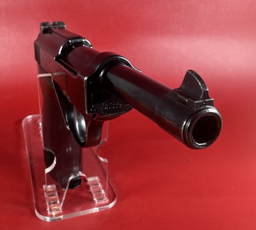 WWII 1943 WALTHER P38 CYQ Spreewerk. 9mm. 2 mags. Excellent condition.-img-4