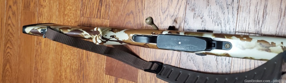 Weatherby Custom Shop Vanguard 270 WIN in First Lite Fusion with extras-img-3