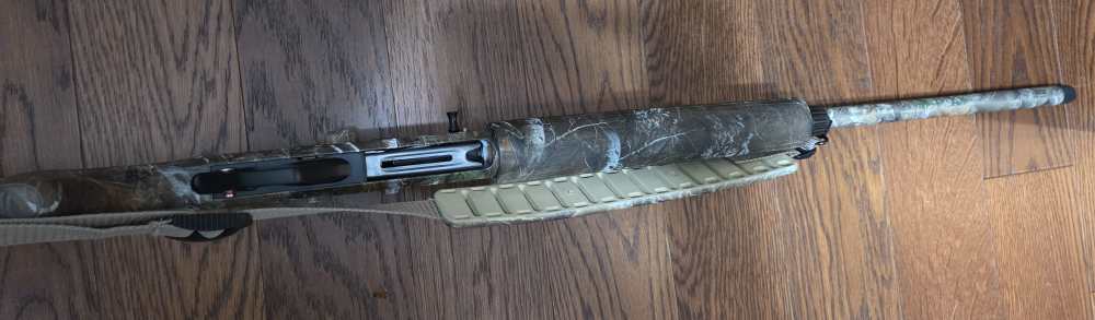 Remingtom VersaMax 12 GA in Realtree Edge Camo, 26" Barrel, 3.5" Chamber-img-2